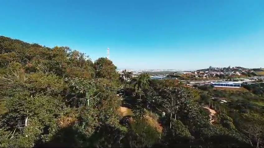 Vista panorâmica a partir do Aloha Mogi